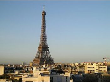 Почему в Париже квартиры дешевле, чем в Ашдоде?