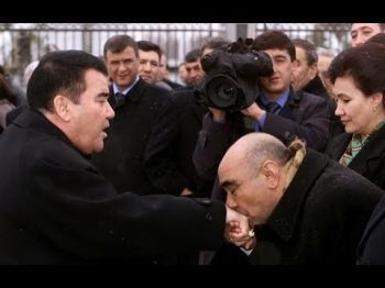 Как Туркменбаши Ниязов научил туркменских женщин рожать детей . Дикие истории диктаторов на ITON.TV
