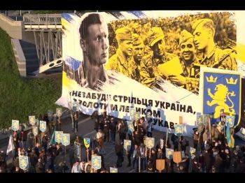 Киевский марш. Кто разрешил в центре столицы Украины славить нацистов?