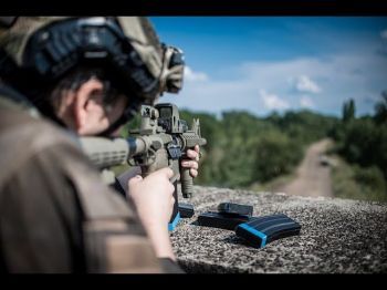 Кто делает из поселенцев экстремистов?