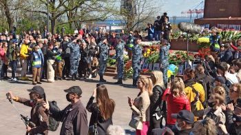 Украина: оно ей НАТО?: