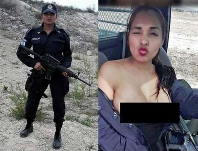 Женщина-полицейский сделал селфи-топлес в патрульной машине