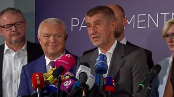Новый премьер Чехии: Россия - агрессор, но санкции нужно отменить