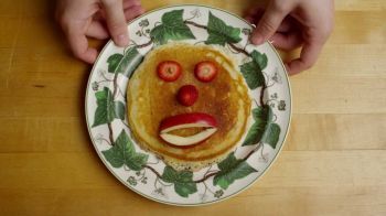 Отличие порно от секса объяснили на еде