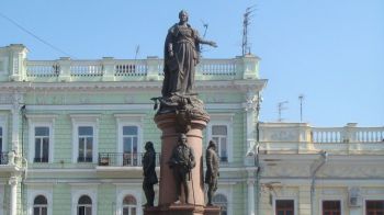 Кому мешает памятник Екатерине II в Одессе